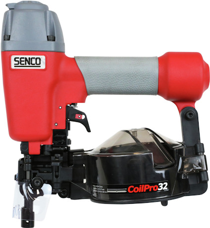 Röd och grå spikpistol med svart magasin, märkt "Senco" och "CoilPro32".
