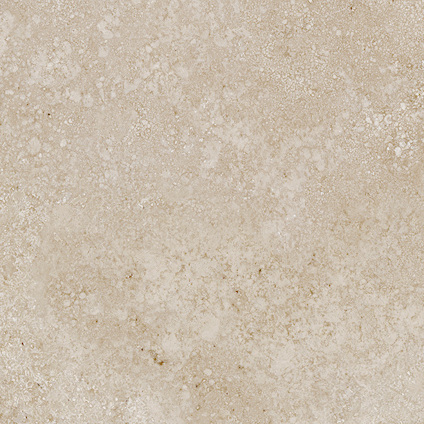 Ljusbeige keramisk platta med subtila fläckar och textur, som imiterar natursten.