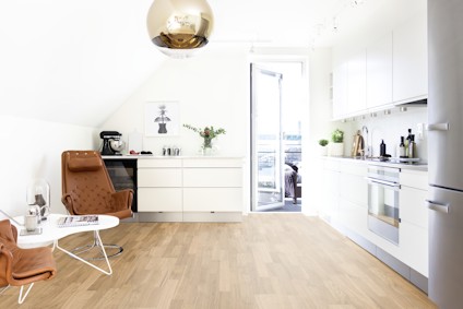 TRÄGOLV LIGHTWOOD 2-ST EK NATUR 2,32 M2/PKT