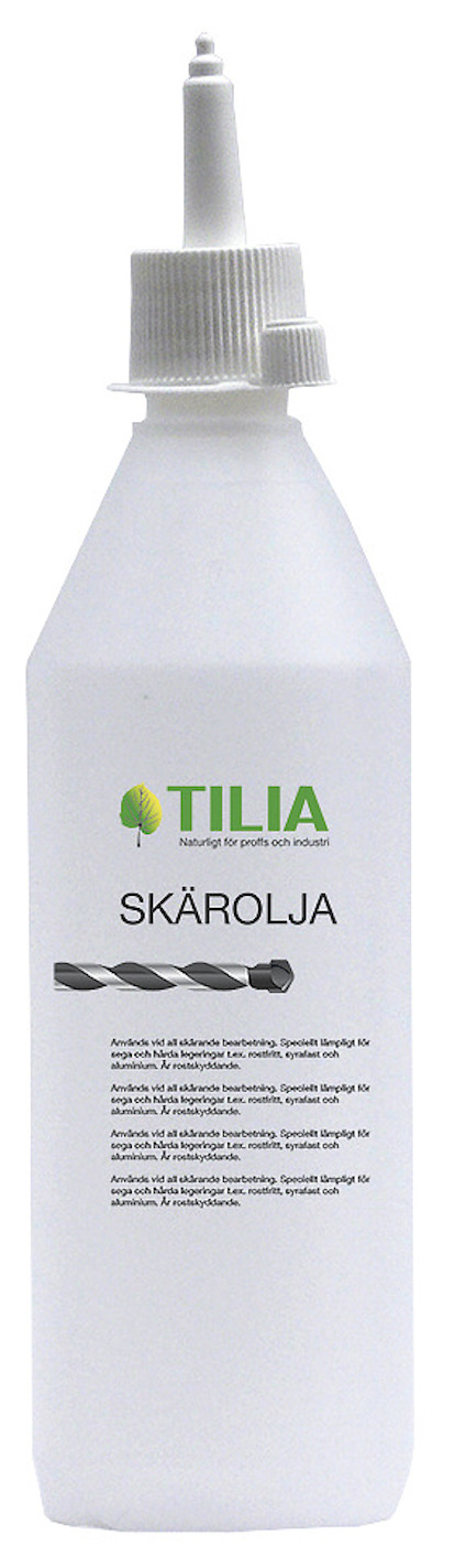 Vit plastflaska med etikett "TILIA SKÄROLJA", smal topp och skyddskapsyl. Text och bild av borr på etiketten.