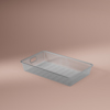 Rektangulär, silverfärgad metallkorg med nätstruktur och ett handtag, placerad på beige bakgrund.