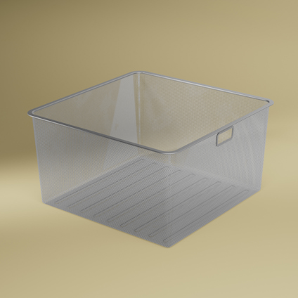 En fyrkantig, silverfärgad metallkorg med perforerad mesh-design och ett handtag på sidan.