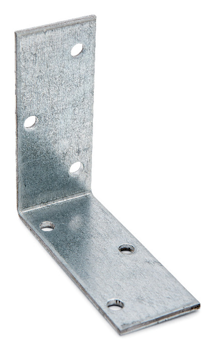 Metallvinkelbeslag med flera hål för montering.