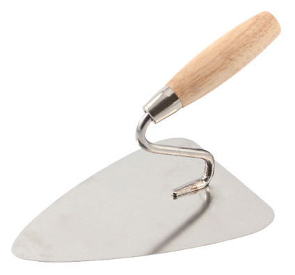 Murarslev med träskaft och metallblad.