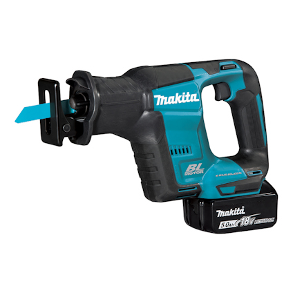 Makita blå och svart batteridriven tigersåg med blått blad och 18V batteripack.