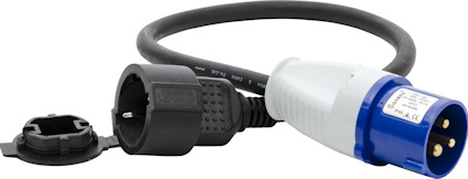 Övergångssladd med blå och vit CEE-kontakt samt svart Schuko-kontakt på en kort kabel.