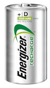 Ett uppladdningsbart D-batteri med texten "Energizer Recharge", kapacitet 2500 mAh, och "Nickel-Metal Hydride".
