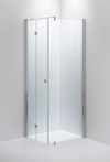 Duschvägg med transparent glas och polerade metallprofiler i en L-formad design, monterad i ett hörn mot vita väggar.