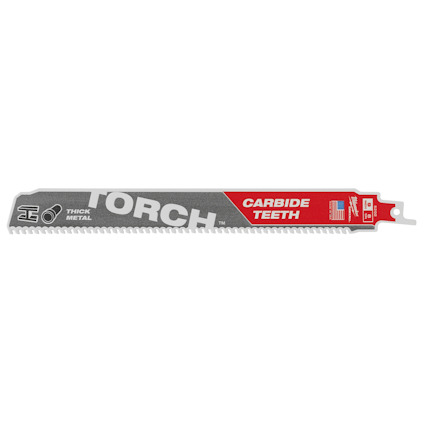 Tigersågblad med texten "Torch Carbide Teeth", grå och röd design, tandad kant, och amerikansk flagga i hörnet.
