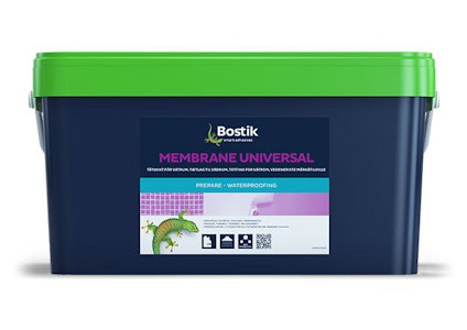 En mörkblå hink med grön lock och etikett märkt "Bostik Membrane Universal".