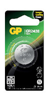 Förpackning med ett knappcellsbatteri GP CR2430, märkt med "Longer Lasting Power" och specifikationer, på en svart och grön bakgrund.