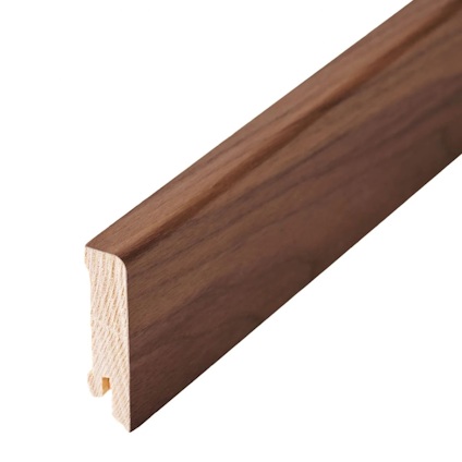 GOLVLIST BJELIN VALNÖT NATUR HÄRDAT TRÄ 15X60X2400MM