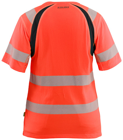 Orange t-shirt med reflexband och svart detalj på axlarna. Märket "BLÅKLÄDER" syns på ryggen.