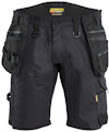Svarta shorts med flera fickor och D-ringar, designade av Blåkläder.