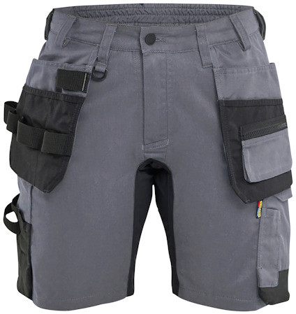 Grå arbetsshorts med svarta fickor, hällor och förstärkningar, elastisk midja och flera verktygshållare.