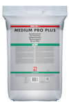 Vit förpackning märkt "MEDIUM PRO PLUS 639" med text på flera språk, inklusive "sprutspackel".
