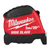 Rött och svart måttband med texten "Milwaukee WIDE BLADE 8m/26FT" i vitt.