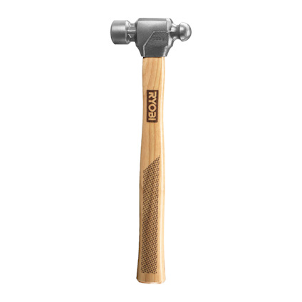 Kulhammare med metallhuvud och trähandtag, märkt "RYOBI".