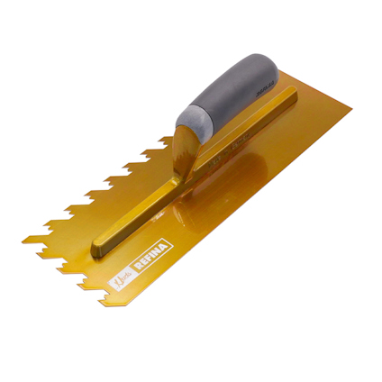 Gul, tandad murslev med ergonomiskt handtag och logotypen "REINA".