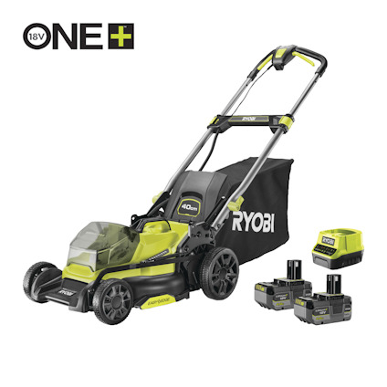 Grön och svart gräsklippare med hopfällbart handtag, uppsamlare, batteriladdare och två batterier. "RYOBI" och "18V ONE+" syns.