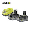 Batteriladdare och två 18V litiumjonbatterier med Ryobi-logotyp och texten "ONE+".