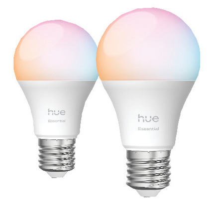 Två smarta glödlampor med texten "hue Essential" på sockeln, lyser i olika färger.