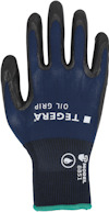 En handske med texten "TEGERA OIL GRIP" och "MODEL 8851". Blå och svart färg med nummer 6.