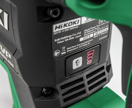 HiKOKI verktygsdel med etikett och symboler, märkt "36V" och "18V."