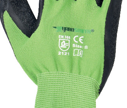 Grön skyddshandske med svart greppyta, märkning "EN 388", "CE", "Size: 8", piktogram och siffrorna "2121".