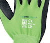 Grön handske med svart greppdel. Tryckt text: "EN 388, 2121, Size: 10".