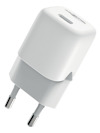 Vit strömadapter med två stift och USB-C-port.