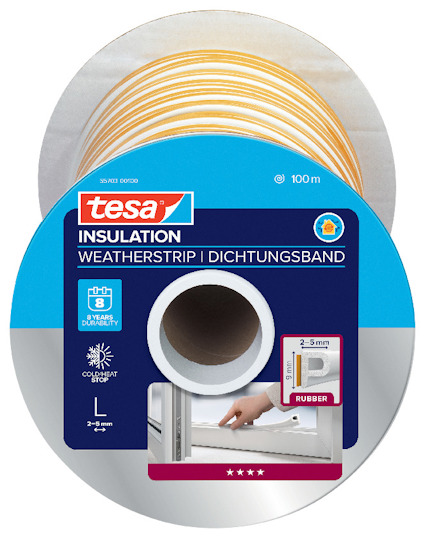 Tesa vädertejp för isolering, 100 m, i förpackning. Text: "2-5 mm", "8 years durability", "Cooling heat stop".