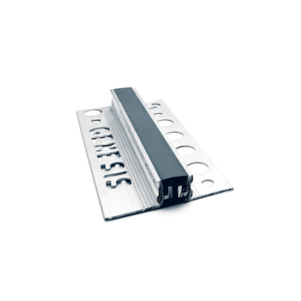 Aluminiumprofil med perforerade sidofästen och en svart mittremsa.